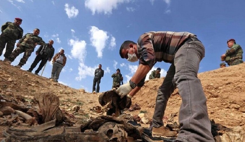 اكتشاف مقبرة جماعية من مخلفات داعش شمالي العراق
