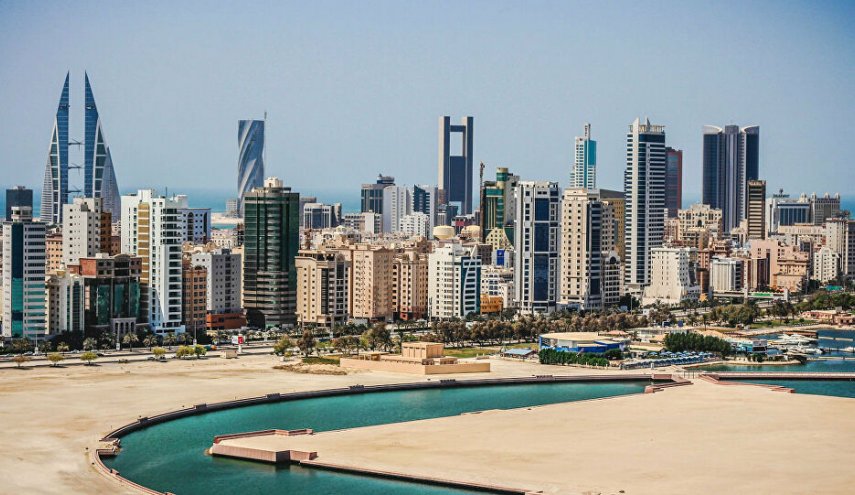 شرطة المنامة تقول انها عثرت على 'جسمين غريبين'