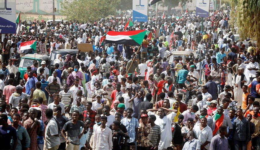 السودان... موجة اعتقالات لمحسوبين على النظام المعزول