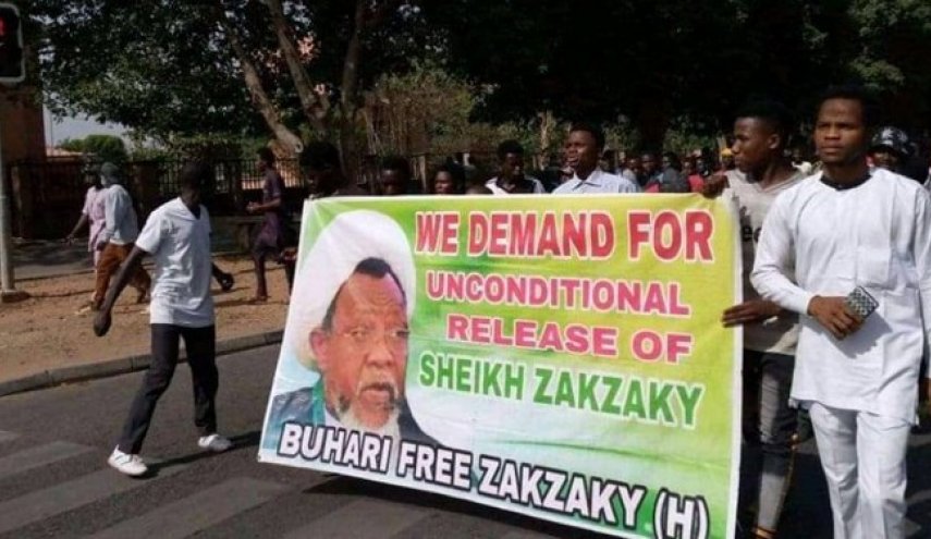 تداوم تظاهرات هواداران شیخ زکزاکی در پایتخت نیجریه + تصاویر
