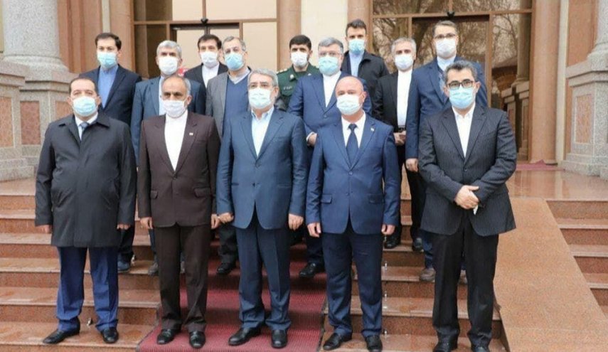 وزير الداخلية الايراني يصل الى طاجيكستان