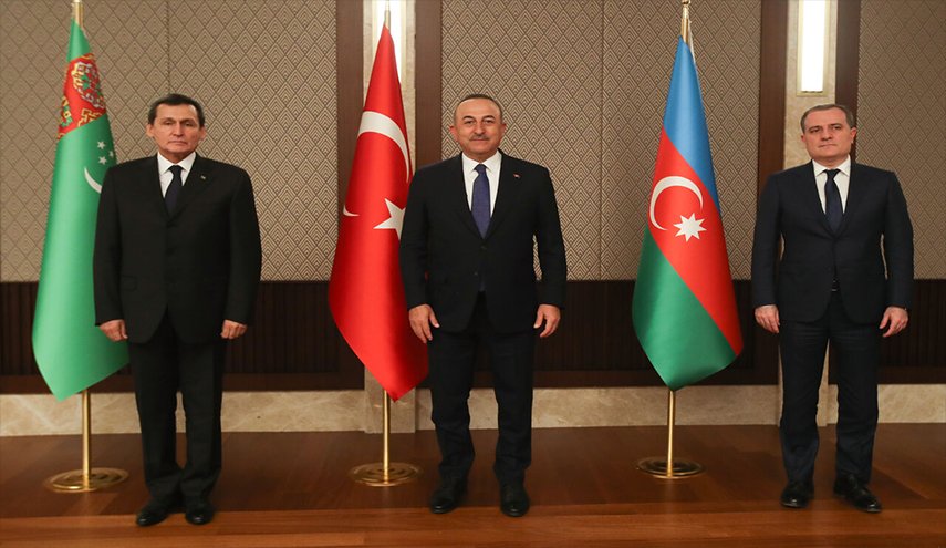 تركيا توقع اتفاق تعزيز التعاون مع أذربيجان وتركمانستان