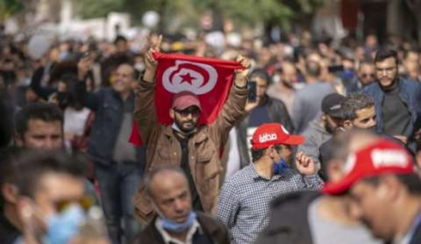 تجمع اعتراض آمیز بزرگترین حزب تونس 
