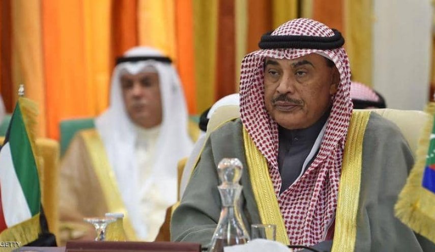 استجواب جديد لرئيس الحكومة يعمق الأزمة السياسية بالكويت