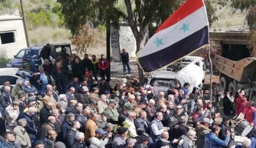 بعد تطهيرها..عودة أهالي عدد من القرى إلى مناطقهم المحررة من الإرهاب باللاذقية 