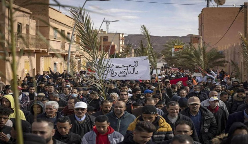 المغرب..احتجاجات في فجيج بعد قرار الجزائر طرد مزارعين مغاربة