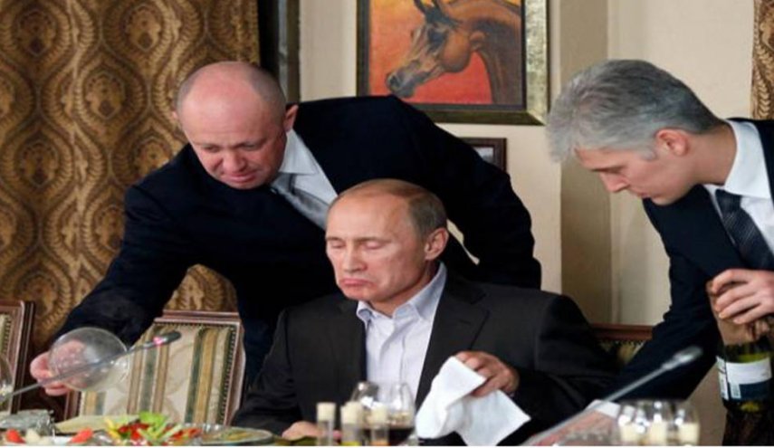 'طباخ بوتين' مخاطبا الاستخبارات الأمريكية: توقفوا عن ملاحقتي!
