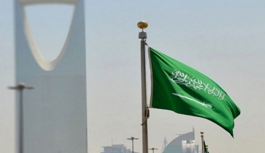 السعوديون يهاجمون تقرير حكومي أعلن انخفاض معدل البطالة  في المملكة