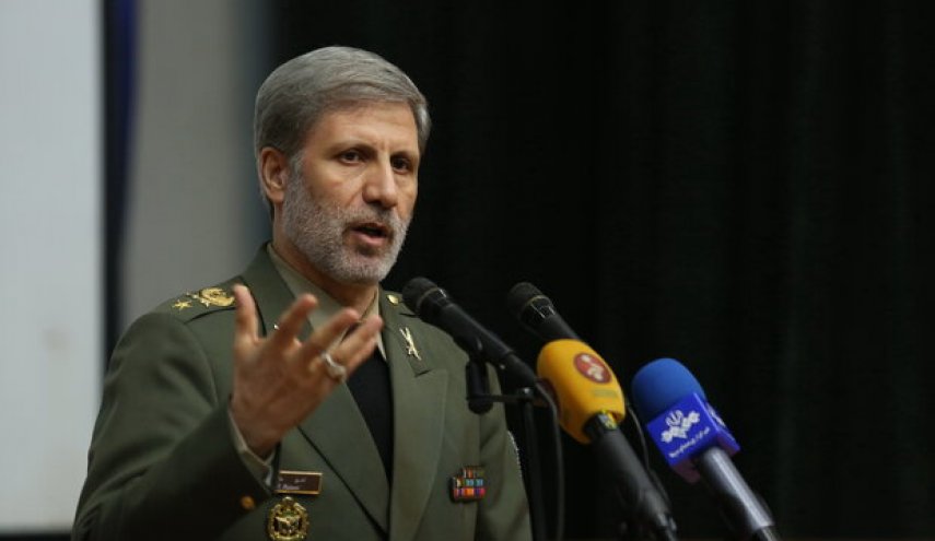 وزير الدفاع: إيران تحولت لأكبر ضحية للألغام في زمن الحرب المفروضة