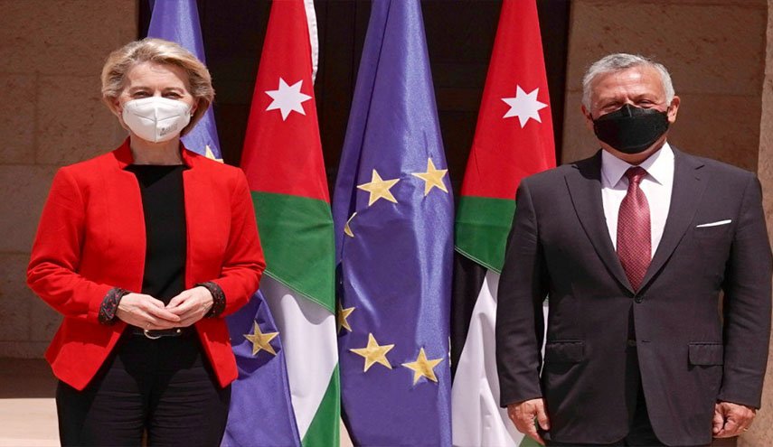 الملك الاردني يلتقي رئيسة المفوضية الاوروبية في عمان
