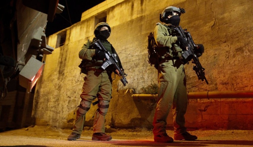 اعتقالات ومواجهات فلسطينية مع الاحتلال بالضفة الغربية