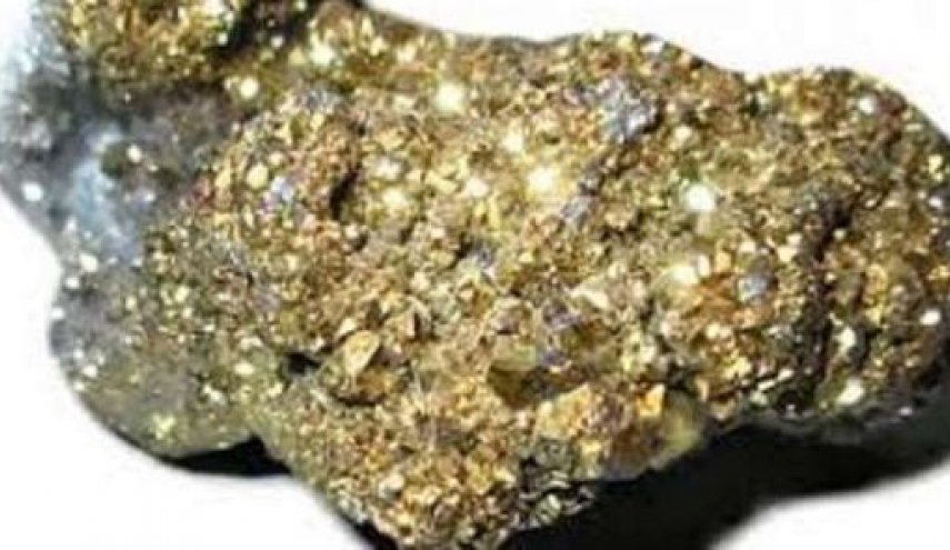ضبط 8 أطنان من أحجار الذهب الخام في أسوان المصرية