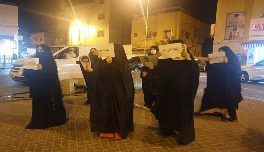 تحصن زنان خانواده های زندانیان بحرینی مقابل زندان ’جو‘