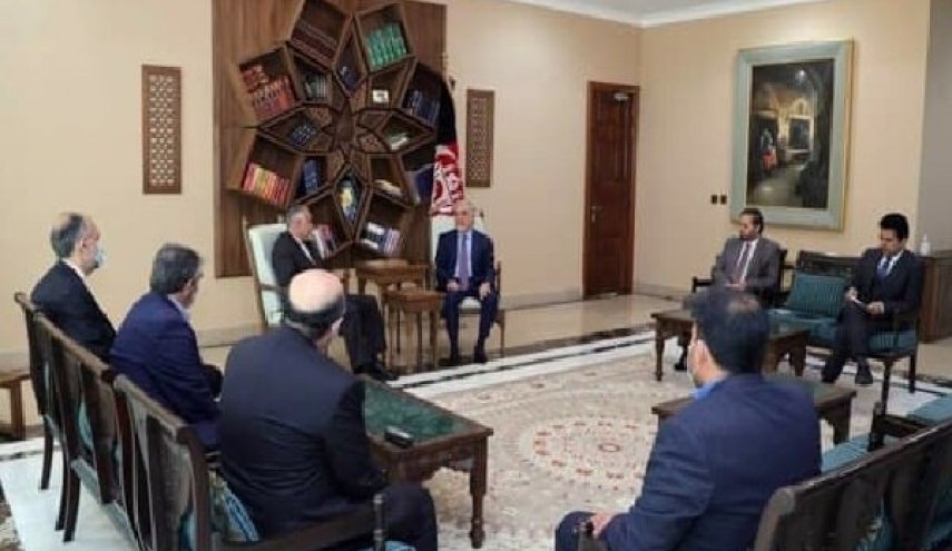 نماینده ویژه ظریف و «عبدالله» در کابل دیدار و گفتگو کردند