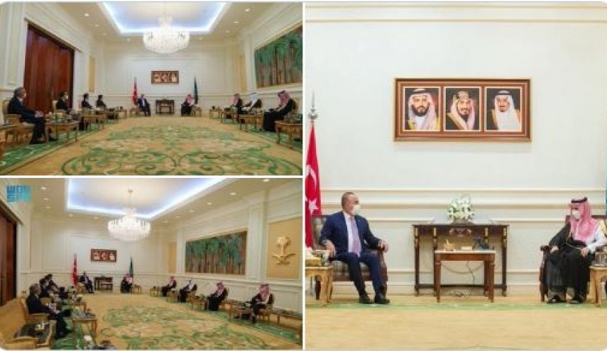 وزير خارجية السعودية يبحث مع نظيره التركي قضايا ثنائية وإقليمية