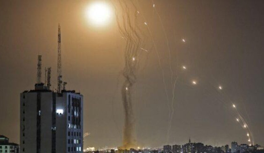 آژیرهای هشدار در تل‌آویو و حمله موشکی بزرگ القسام