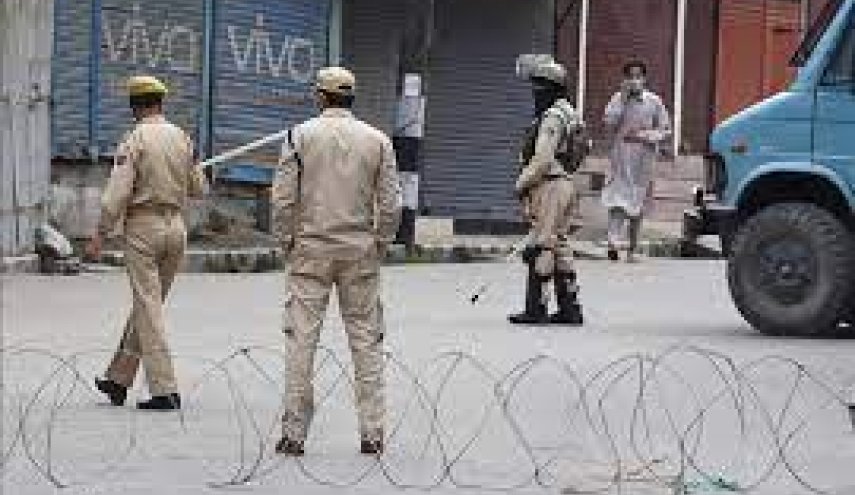 الشرطة الهندية تعتقل 21 كشميريا خلال مسيرات مؤيدة للفلسطينيين
