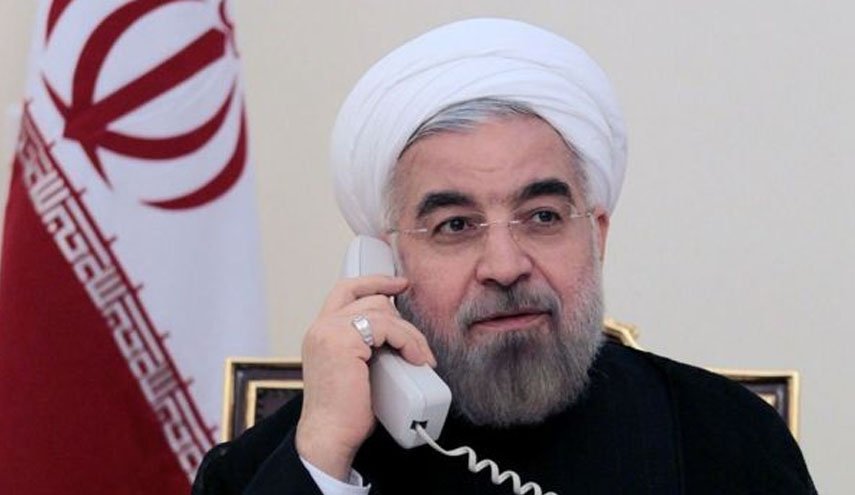 گفتگوی تلفنی روحانی با نخست وزیر عراق/ استقبال تهران از نقش مثبت بغداد در حل اختلافات کشورهای منطقه 