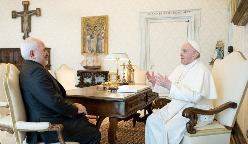 گزارش توییتری ظریف از دیدار با پاپ فرانسیس و مقامات واتیکان