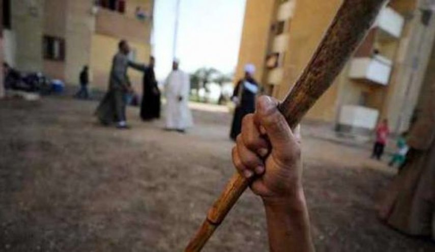 تمزيق جسد طالب على يد بلطجي بسبب والدته!
