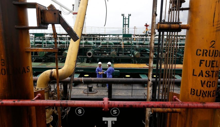 الهند ترغب بشراء النفط الايراني