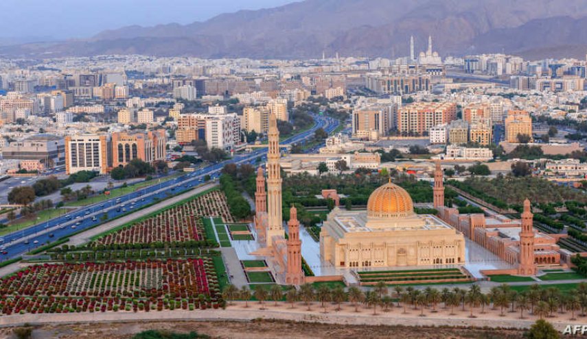احتجاجات بسلطنة عمان ضد تصاعد تفاقم الأوضاع الاقتصادية