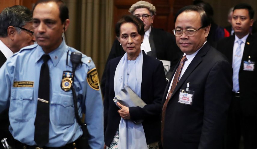 ميانمار.. المجلس العسكري يحاكم زعيمة البلاد المخلوعة سو تشي