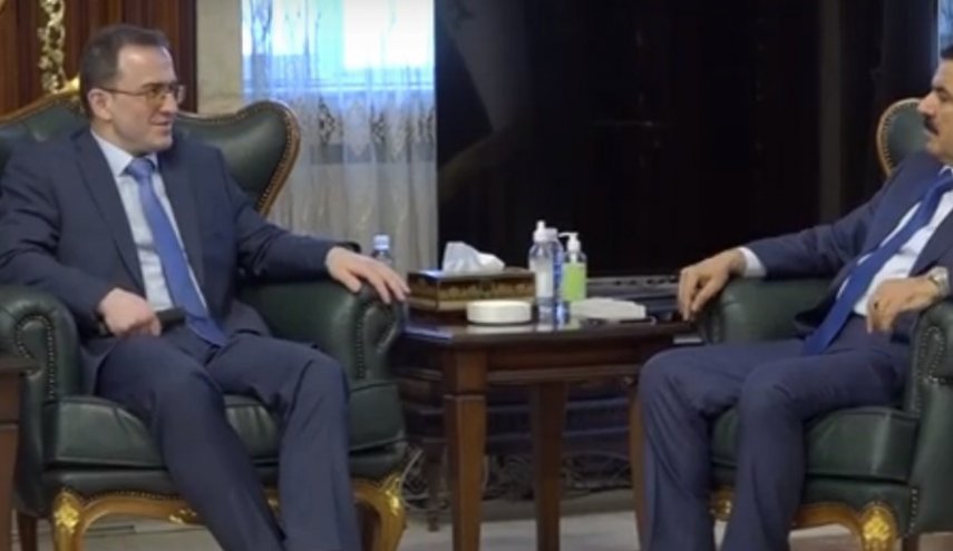 وزير الدفاع العراقي يبحث مع السفير الروسي تطوير العلاقات بين البلدين