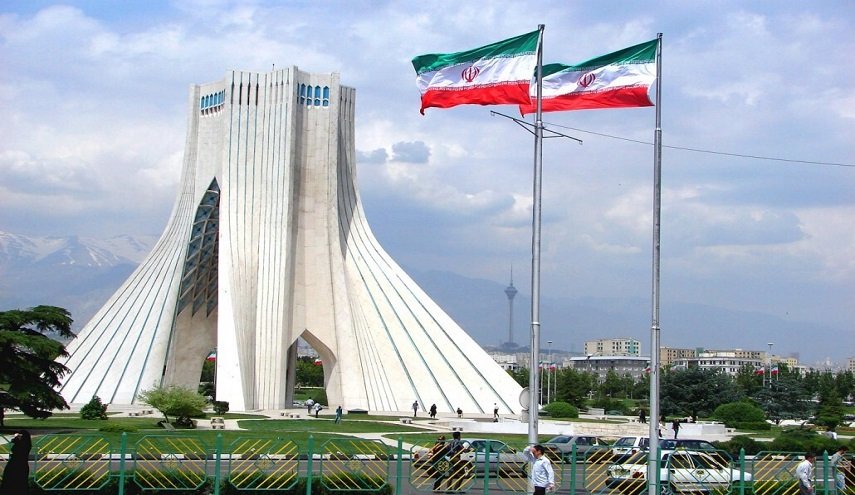 مسؤول إيراني: عودة أمريكا الى الاتفاق النووي ممكنة فقط في حال رفعها الحظر 