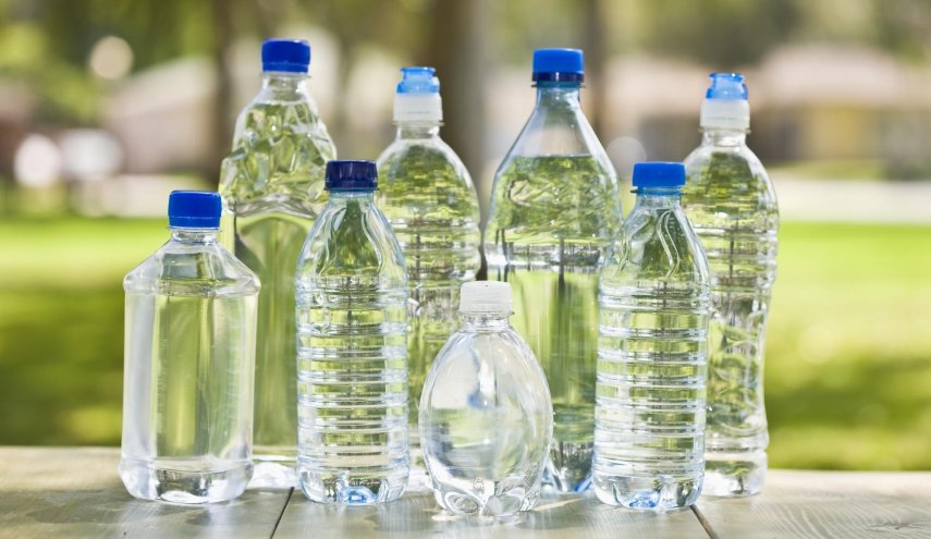 7 مخاطر لاستخدام زجاجات المياه البلاستيكية المتكرر