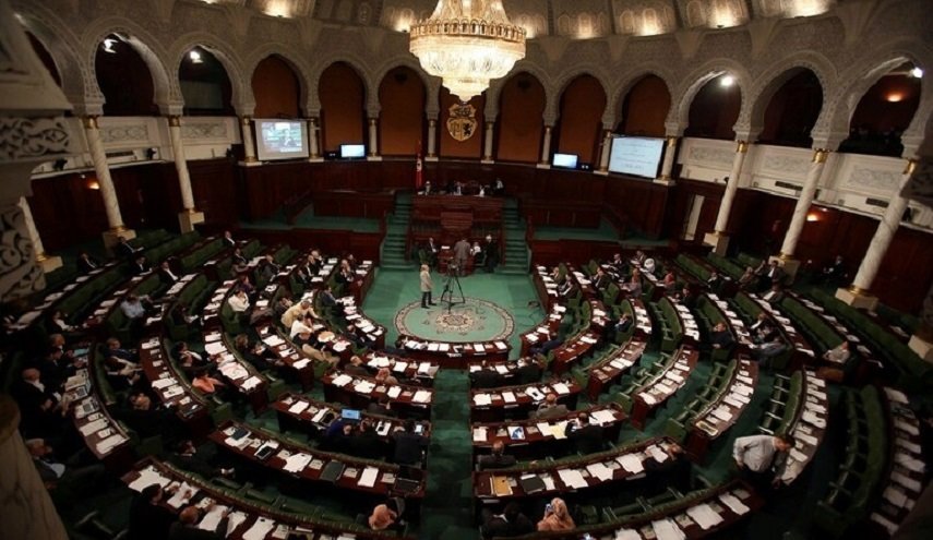 الحكومة التونسية تدين الاعتداء على عبير موسى داخل البرلمان