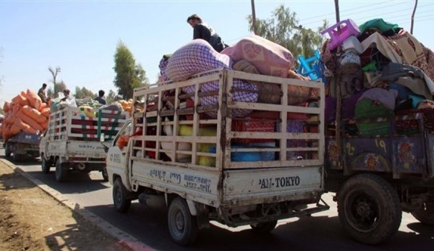 فرار عشرات العائلات إثر سيطرة طالبان على منطقة رئيسية في قندهار
