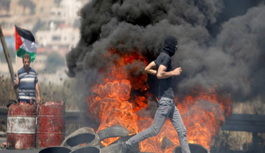 حماس تدعو لاستمرار التظاهرات الشعبية ضد الاستيطان