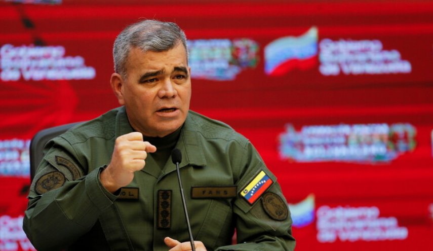 بعثة خبراء الاتحاد الأوروبي للانتخابات تلتقي وزير الدفاع الفنزويلي