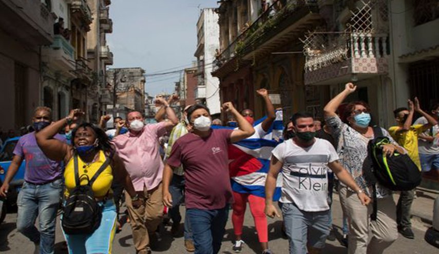 موسكو تتهم واشنطن بازدواجية المعايير حول احتجاجات كوبا