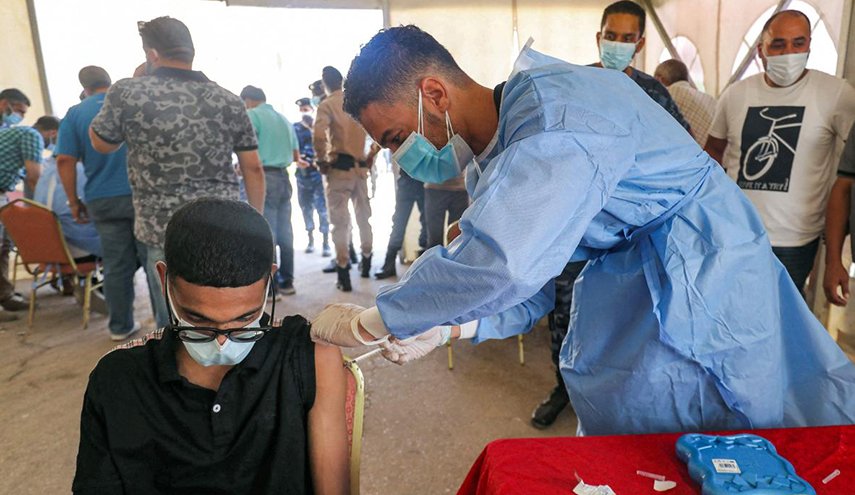 مراكز ميدانية في العاصمة الليبية للتلقيح بعد تفشي فيروس كورونا