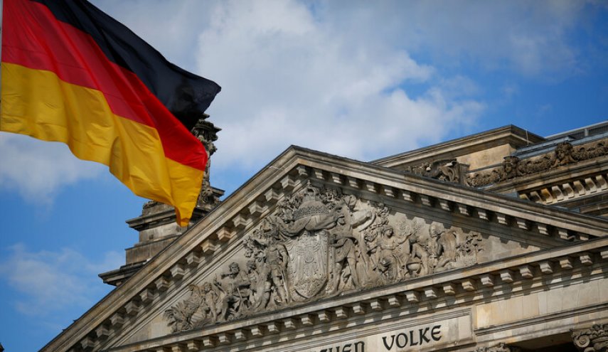 محكمة ألمانية تنتقد تعامل 'فيسبوك' مع خطاب الكراهية