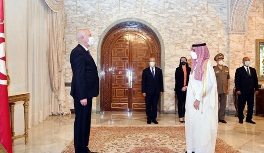 وزیر خارجه عربستان سعودی به دیدار رئیس جمهور تونس رفت