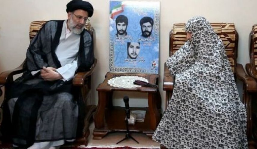رئیس جمهوری درگذشت مادر شهیدان اسماعیل زاده زنجانی را تسلیت گفت