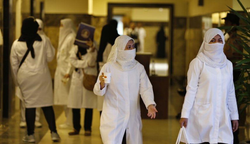 السعودية تسجل 14 حالة وفاة جديدة بكورونا
