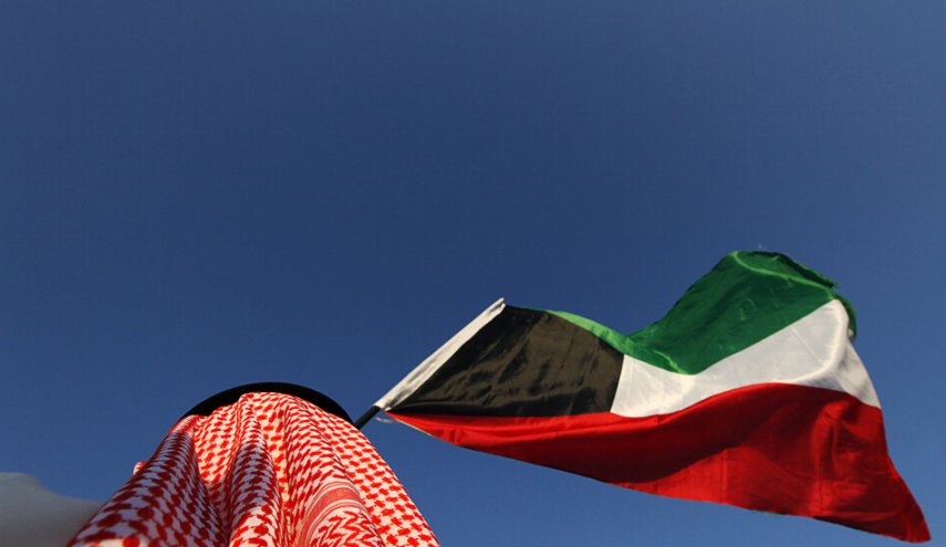 وزارة الداخلية الكويتية تبعد مقيما سوريا بتهمة 