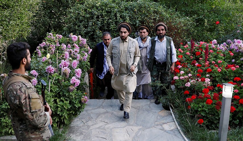 قوات أحمد مسعود تنفي إبرام اتفاق مع «طالبان»: التفاوض جارٍ 