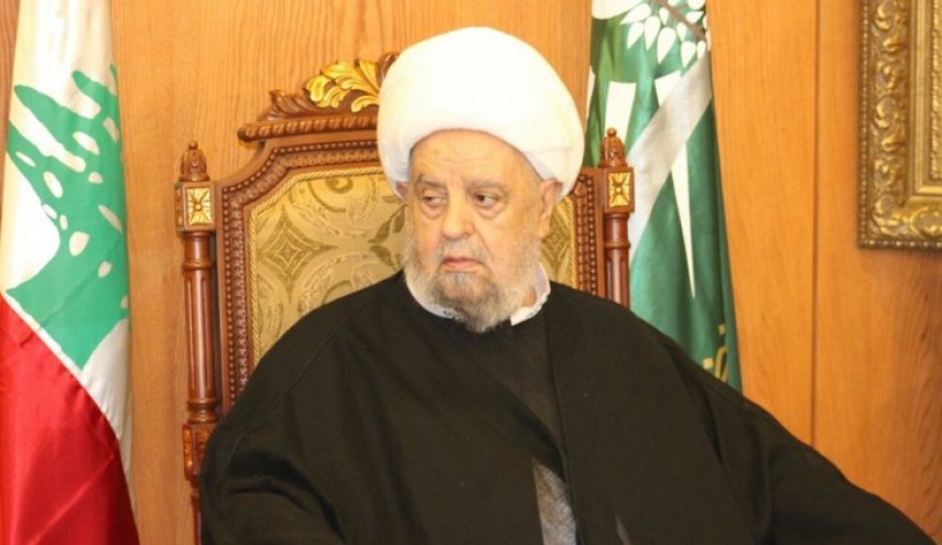 قائد الثورة الاسلامية : الشيخ قبلان كان صديقا غاليا ووفيا لتيار المقاومة