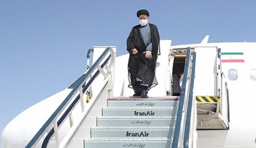 الرئيس الايراني يصل الى دوشنبة