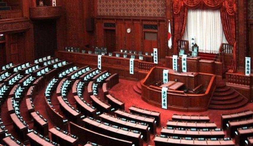 بدء التصويت في انتخابات فرعية لشغل مقعدين شاغرين بالبرلمان الياباني