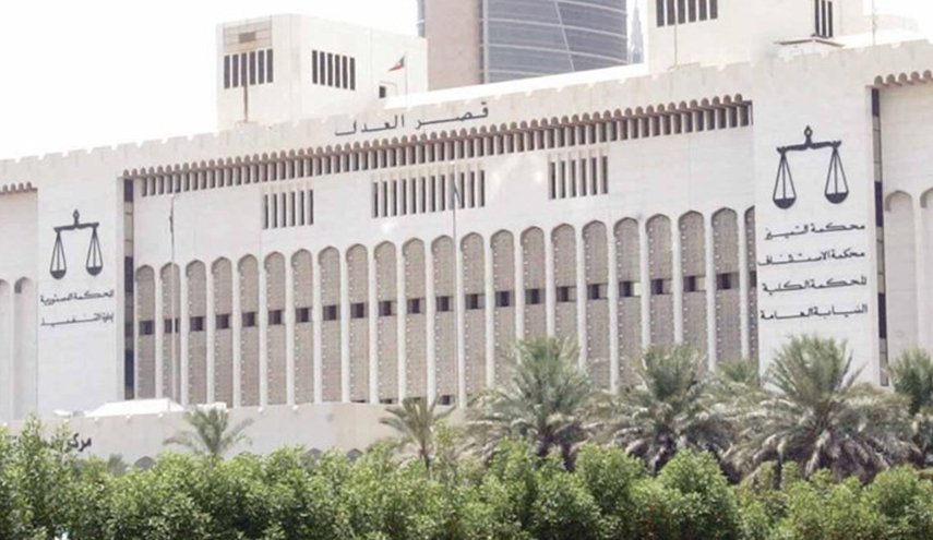 الكويت.. تبرئة ضابطين من تهمة تسريب مواد تحقيق في أمن الدولة