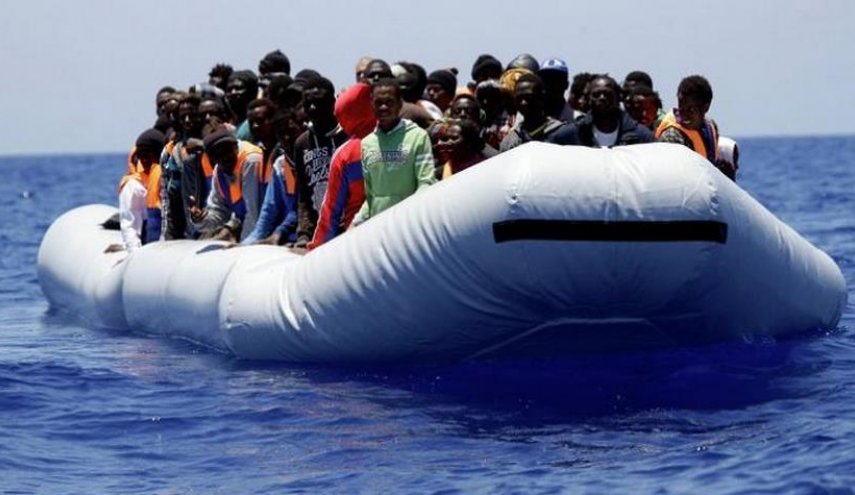 وفاة 4 أطفال في غرق قارب لمهاجرين قبالة اليونان