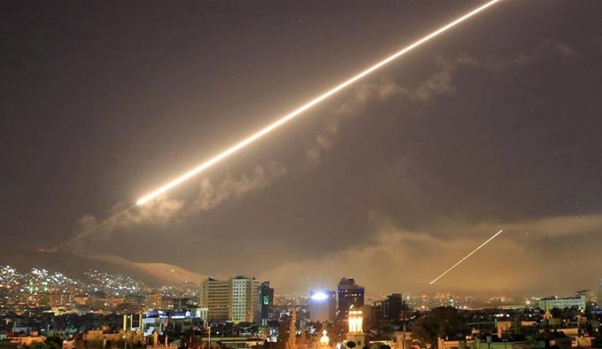 كواليس 'اللحظات المخيفة' لسقوط صاروخ سوري في 'تل أبيب'