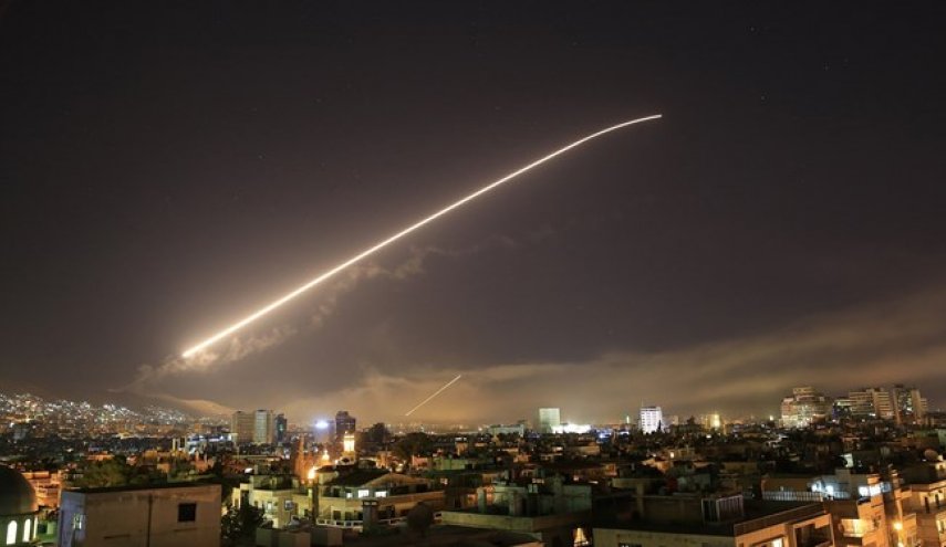 جزئیات مقابله پدافند هوایی سوریه با اهداف متخاصم صهیونیستی در آسمان حمص
