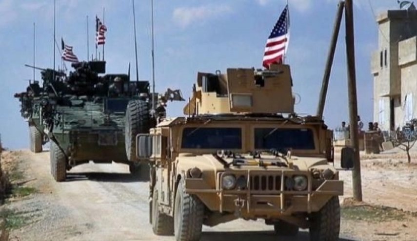 الاحتلال الأمريكي يدخل 8 مدرعات لتعزيز قواعده في الجزيرة السورية
